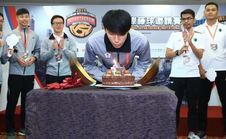 中華藍陶秉業生日許願,本次比賽踢出佳績。大會提供