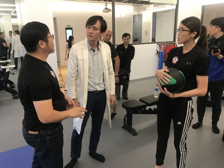輔大醫院暨運動醫學中心為黃筱雯同學提供醫療照護服務。官方提供