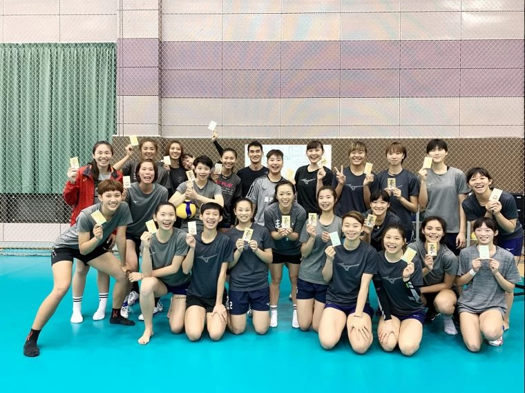 奧運女子排球隊於國家運動訓練中心培訓期間合照。體育署提供