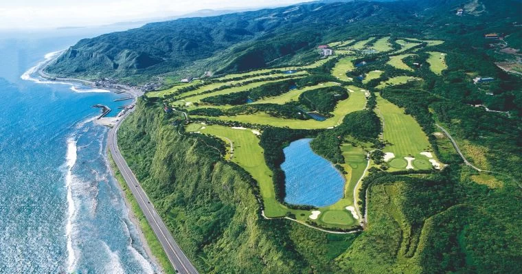 擁有全台最壯麗山海美景的北海高爾夫鄉村俱樂部。大會提供