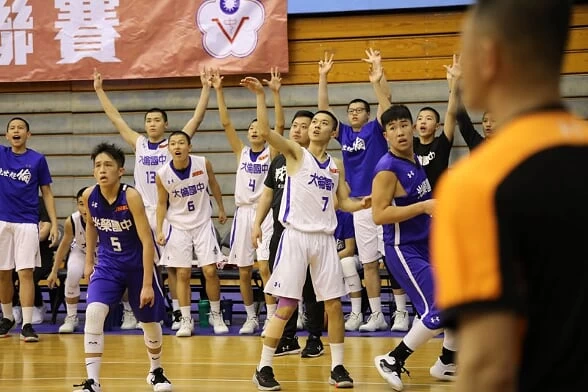 大倫喜慶逆轉勝。大會提供