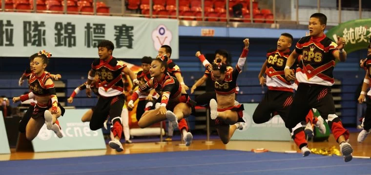 競技啦啦隊高中大團體混合組第一名治平高中。名衍行銷提供