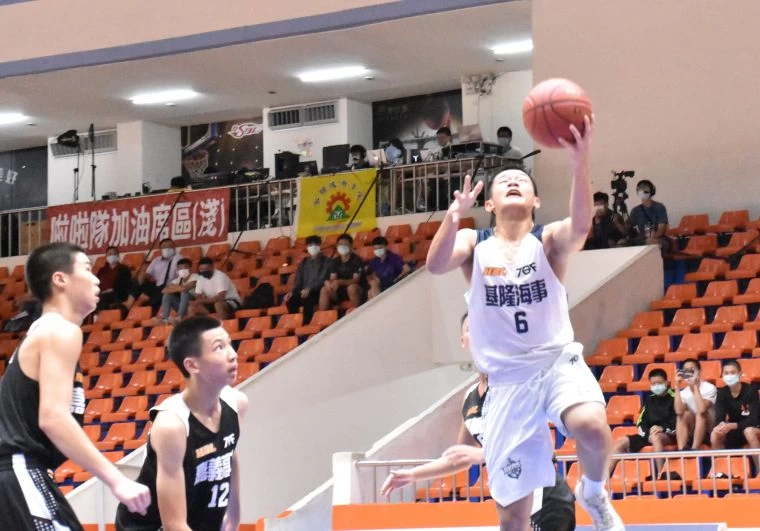 基隆海事陳宇漢22分。大會提供