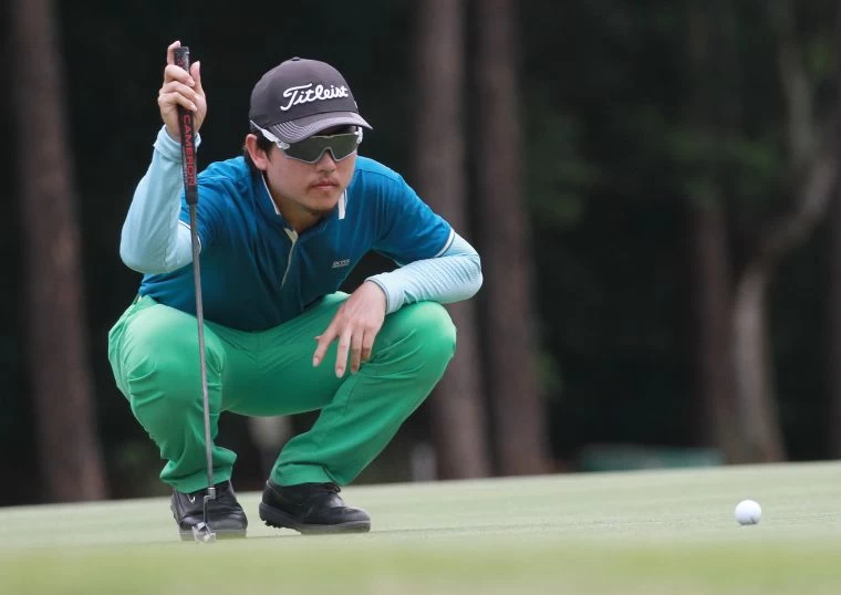 第一回合邱瀚霆66桿(-6)暫列第一。鍾豐榮攝