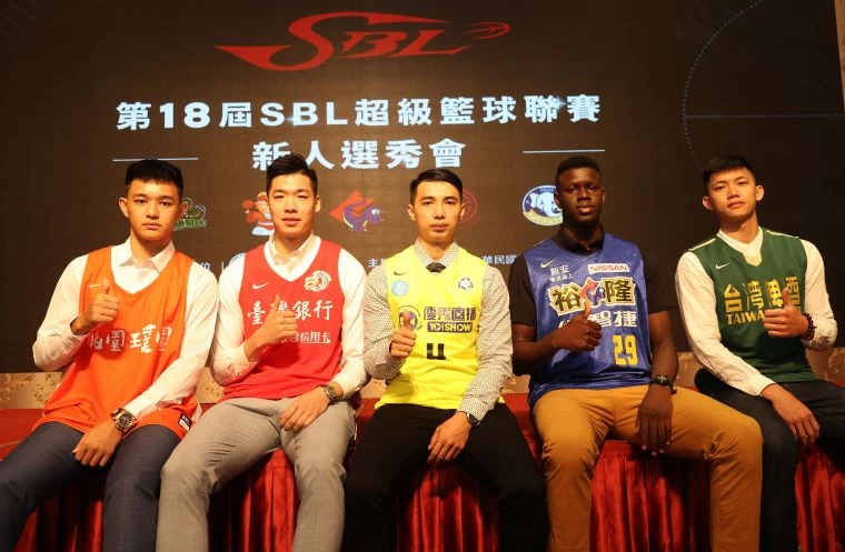 第一輪選進球員。李天助攝