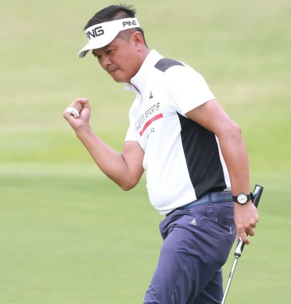 第一回合林文堂68桿(-4)暫排第二。鍾豐榮攝