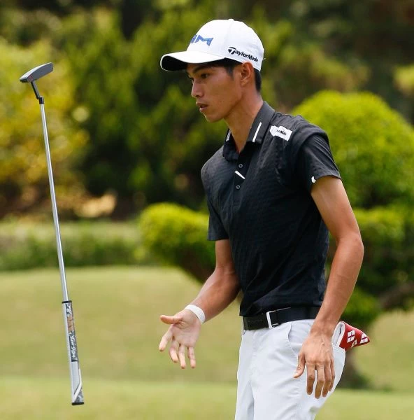 張緯綸三回合總桿低於標準桿5桿的211桿,暫居第2。葉勇宏攝