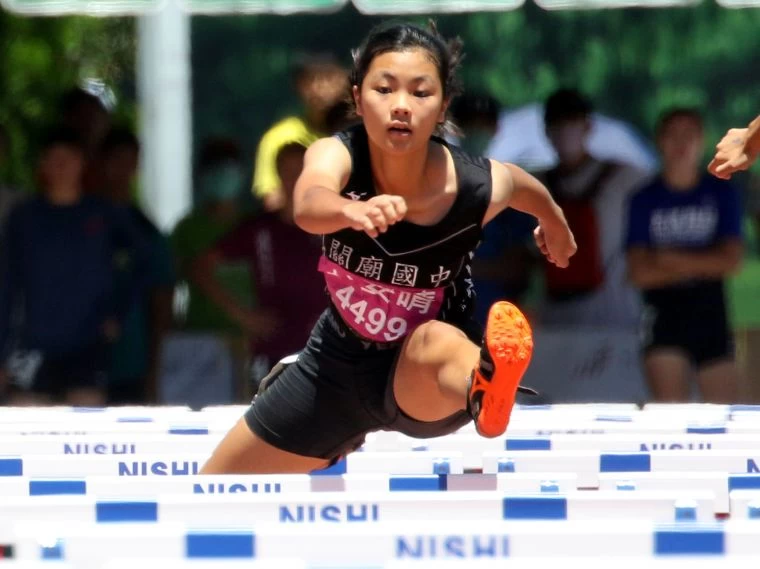 全中運國女100公尺跨欄金牌臺南市關廟國中林姿晴。林嘉欣／攝影。