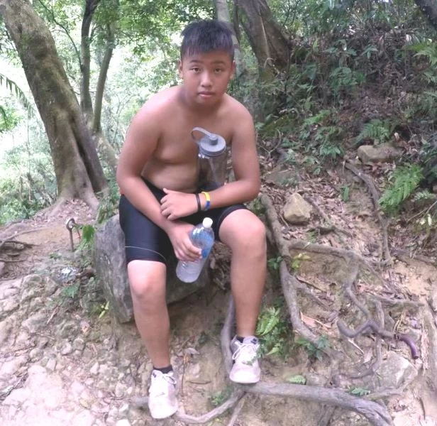 新北市明德高中國中部林政陽國一時的模樣。張勝煇/提供。
