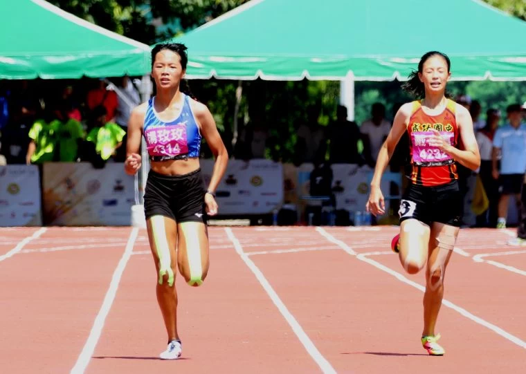 沙鹿國中楊玫玫成台日最速國一女生。林嘉欣/攝影。