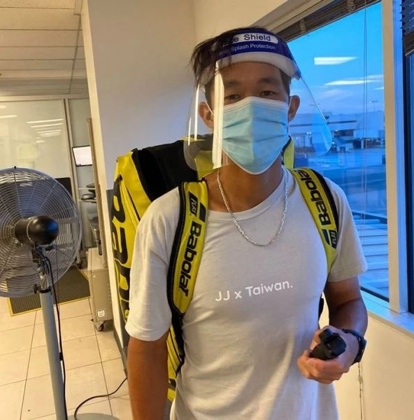 莊吉生全副武裝飛赴紐約參賽。摘自莊吉生臉書