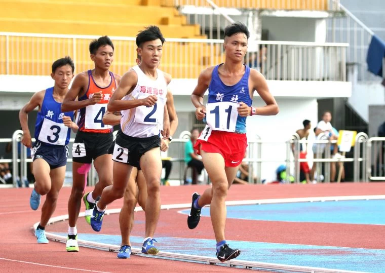高男5000公尺決賽,林嘉欣/攝影。