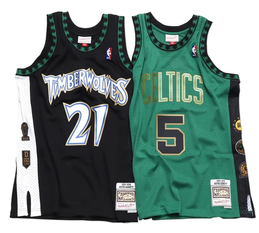 Kevin Garnett Basketball Hall of Fame Special Edition Swingman Jersey。官方提供