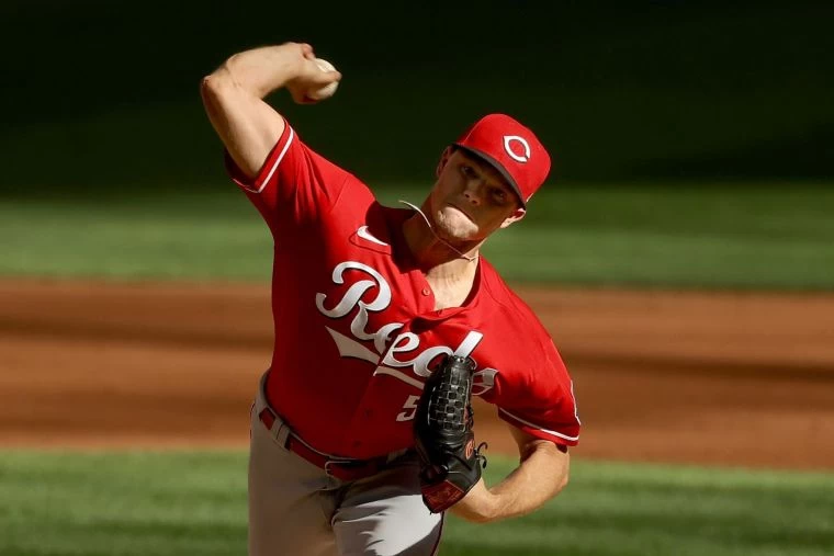 葛雷(Sonny Gray)九月防禦率高達24.7,好在本季主場防禦率3.12,主場作戰能力還是相當不錯