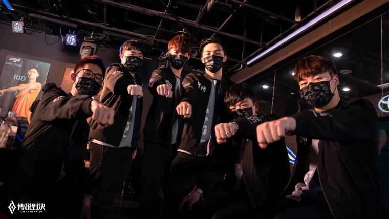 閃電狼率先拿下第一張GCS代表隊門票。大會提供