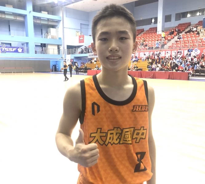 大成吳紘寬關鍵抄截加3罰扮致勝功臣。大會提供
