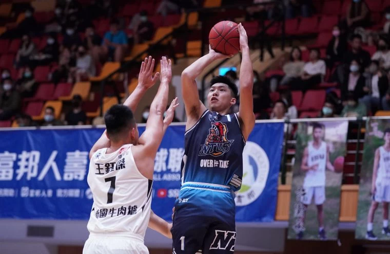 臺灣體大李謨汎拿下11分。大會提供