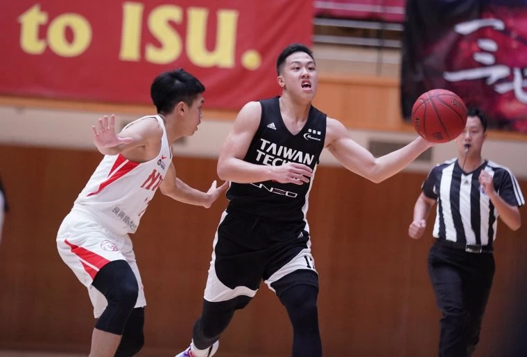 臺灣科大章賀14分9籃板。大會提供