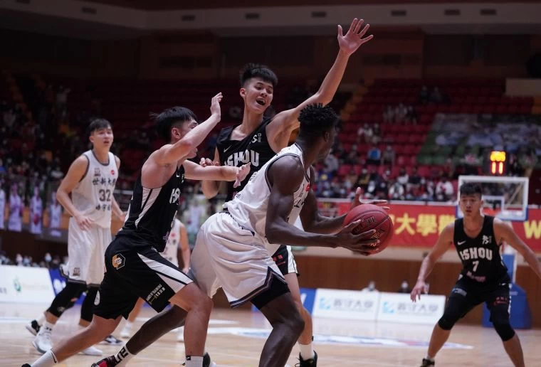 地主義守大學封鎖世新奪第二勝。大會提供