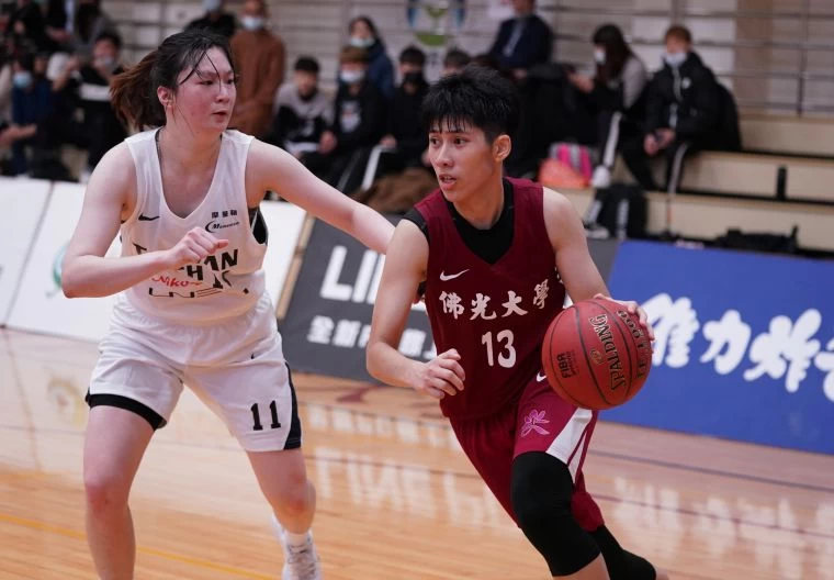 佛光王竫婷10分10籃板。大會提供