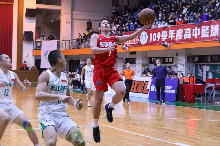 光復莊朝勝三分7投中5拿22分。大會提供