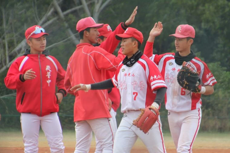 普門中學7局完封東體。