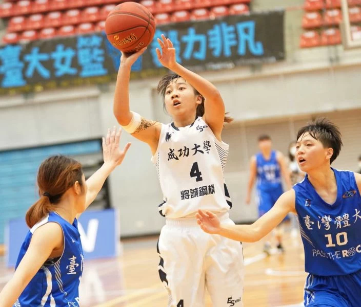 成大王勻妤20分。大會提供