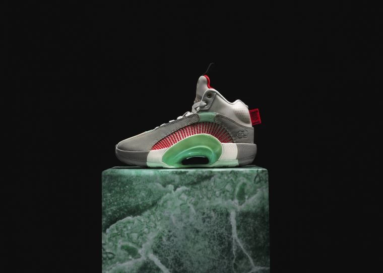 Air Jordan XXXV x CLOT。官方提供