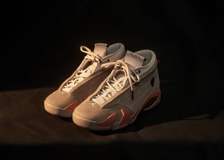 Air Jordan XIV Low x CLOT。官方提供