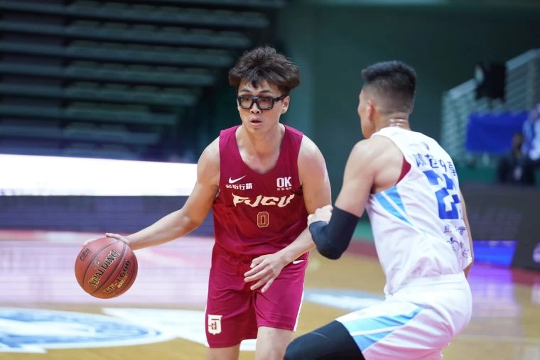 輔大喬楚瑜拿下14分14籃板。大會提供