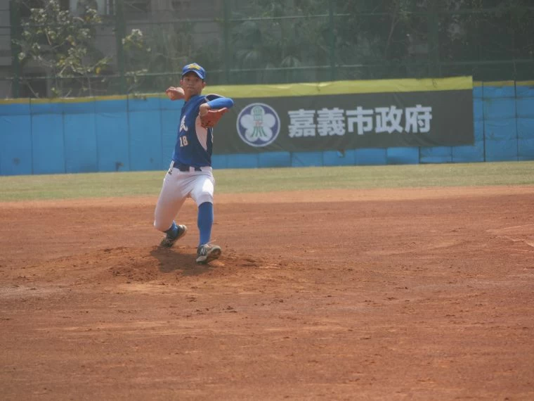 周彥農6.1局好投奪得先發勝。