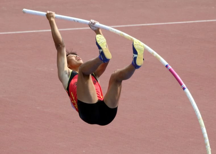 黃正琦以4.82公尺，打破高懸5年的大會紀錄4.81。林嘉欣／攝影。
