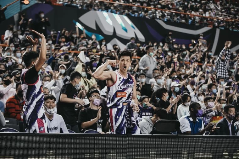 攻城獅主場二連勝。