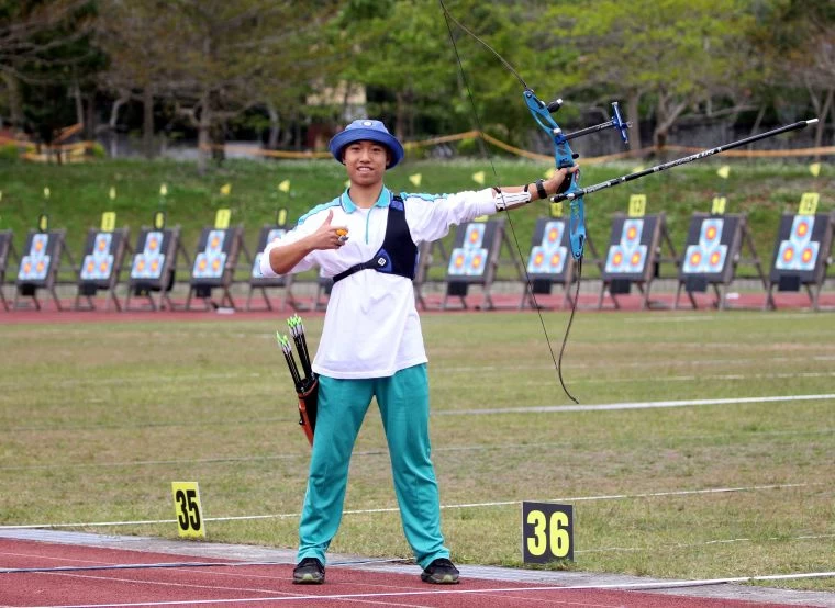 玉里高中林谷諺是中華奧運射箭代表隊總教練林政賢的兒子。林嘉欣/攝影。