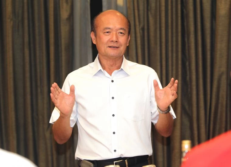 長榮大學黃泰源教授。中華企業射箭聯盟/提供。