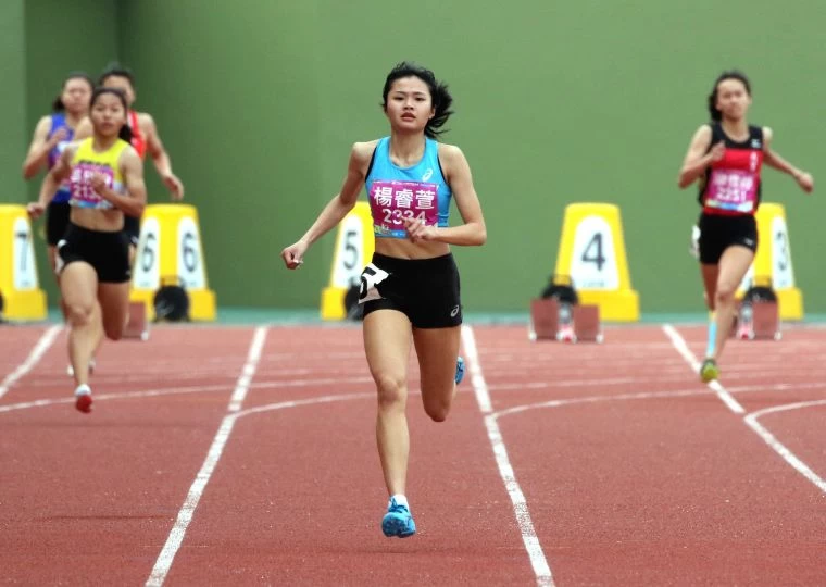 麥寮高中楊睿萱的美國夢即將啟航。林嘉欣/攝影。