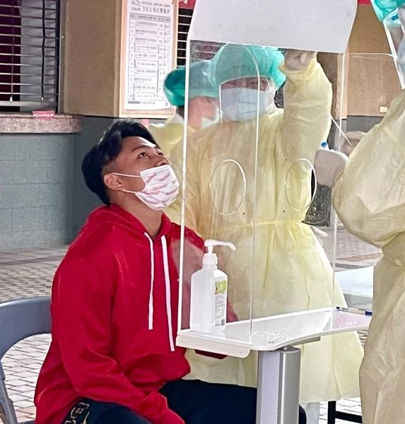 球員徐若熙說，他很期待能盡快復賽、重新回到球場。官方提供