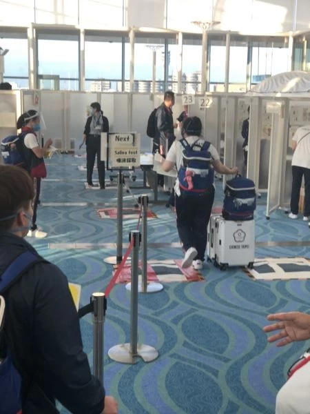 疫情後第一次出國，也是第一次入境日本需要快篩。劉金峯提供