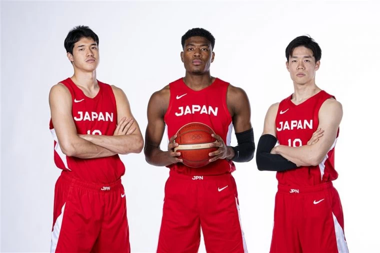 左起,渡邊雄太、八村壘、馬場雄大。(取自FIBA官網)