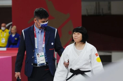 李凱琳非常感謝教練吳嘉倫的指導。體育署提供