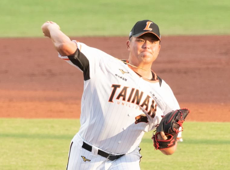 胡智為初登板。李天助攝