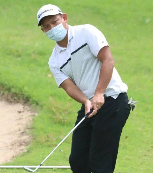 第一回合林張恆68桿(-4)暫並列第二。鍾豐榮攝影