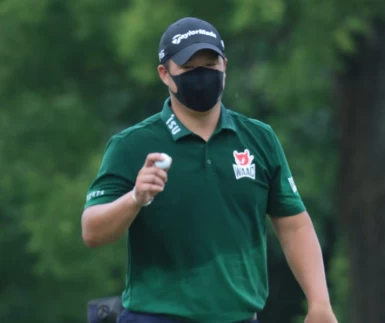 第二回合林耕緯70.68(-6)暫並列第二。鍾豐榮攝影