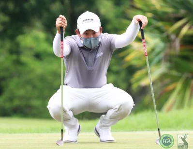 第三回合李玠柏以(-14)持續領先暫列第一。鍾豐榮攝影