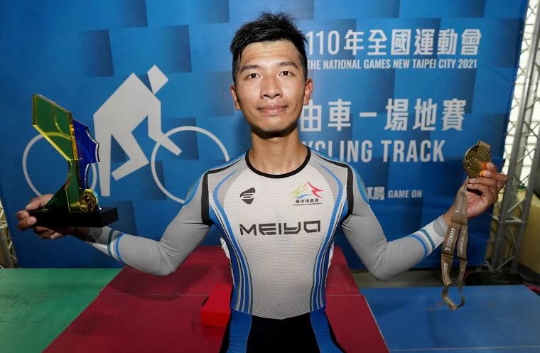 陳建良全運男子全能奪下三連霸。游智勝攝