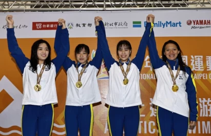 新北女隊拿下女子800自接力金牌。李鴻明攝