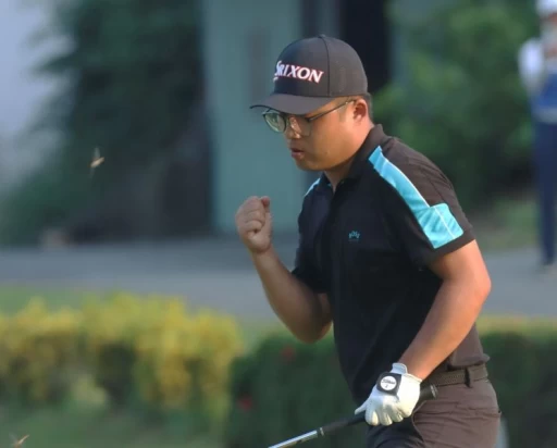 高雄公開賽第一回合劉嚴鴻68桿(-4)暫列第二。鍾豐榮攝影