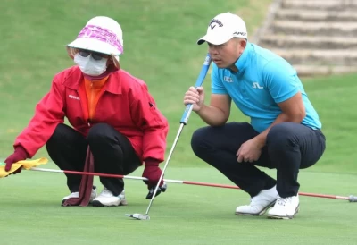 第一回合詹世昌70桿(-2)暫並列第二。鍾豐榮攝影