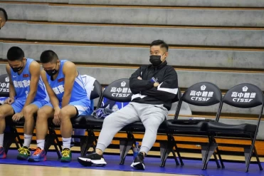 蘇裕勝不無可能成為將吹熄燈號的新榮「末代教練」。大會提供