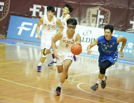 輔仁大學喬楚瑜21分9籃板。大會提供